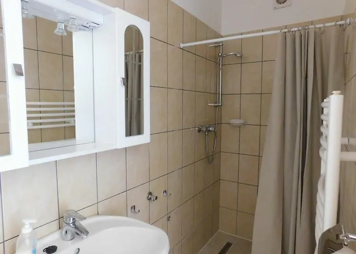 Pensiune 8888 Apartmanhaz *